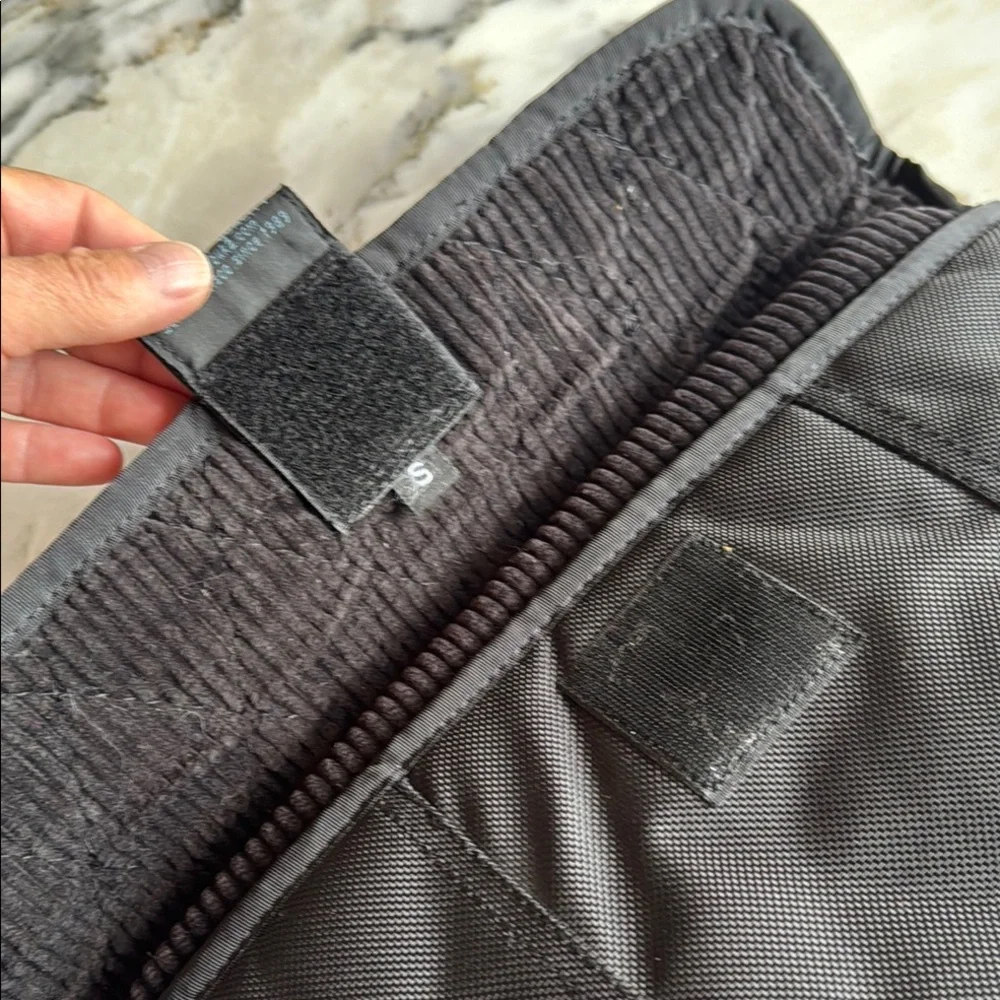 Timbuk2 Black Laptop Tablet Bag with Sleek Professional Design Size Small